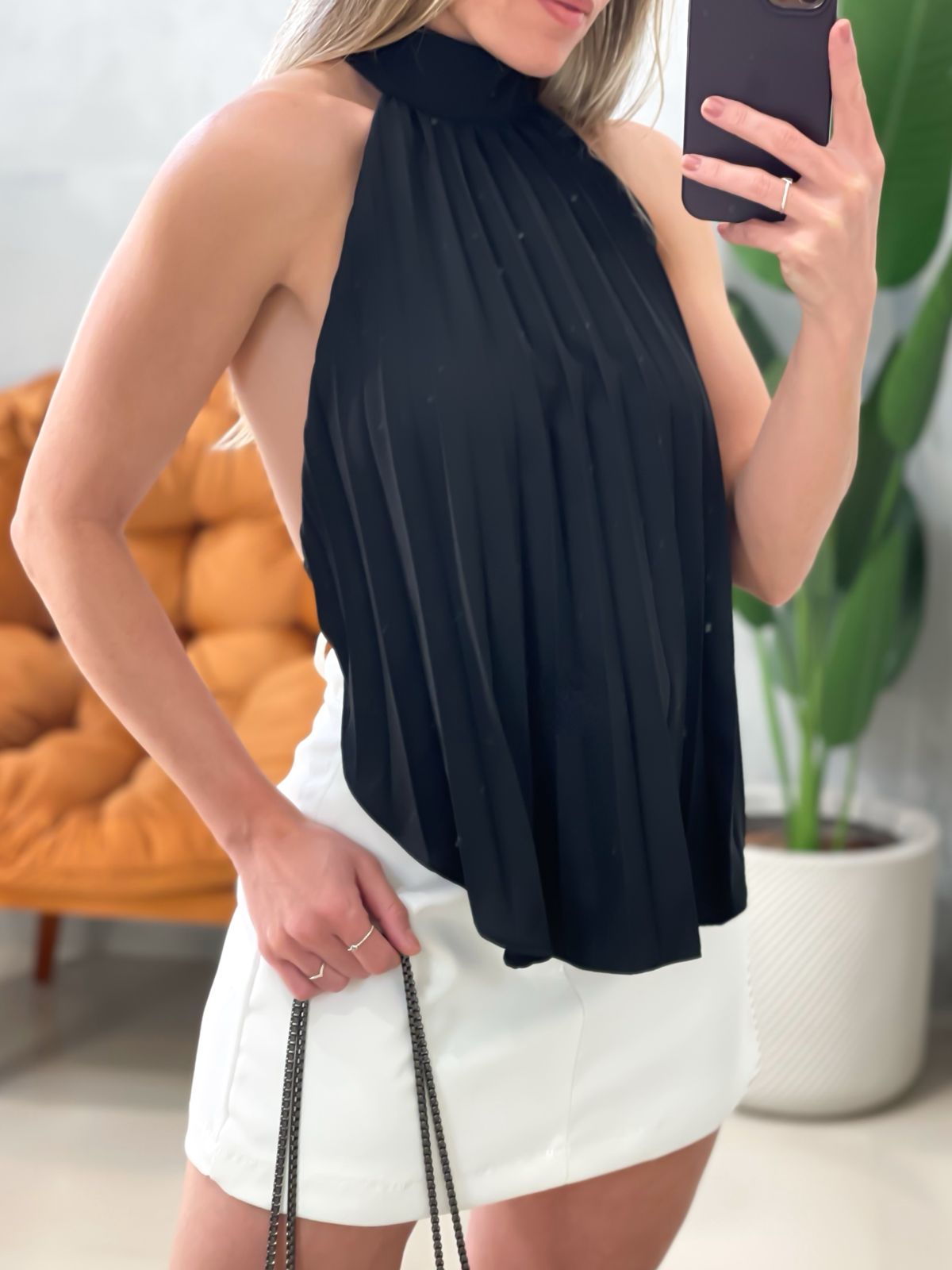 Blusa em Crepe Plissada com Gola e Amarração Giovana Ref. 1781