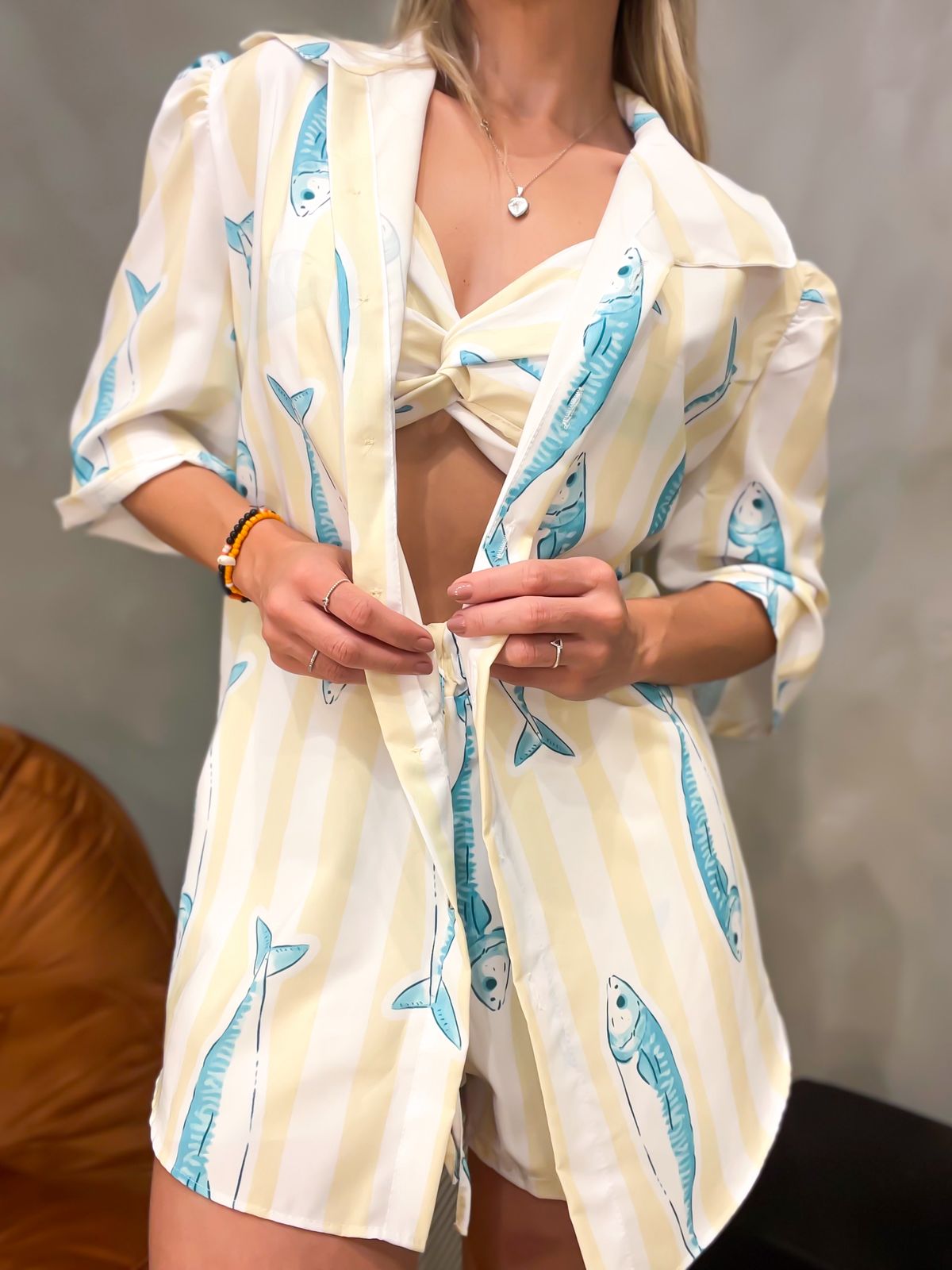 Conjunto em Crepe Camisa com Top e Shorts Estampado Beatriz Ref. 1820