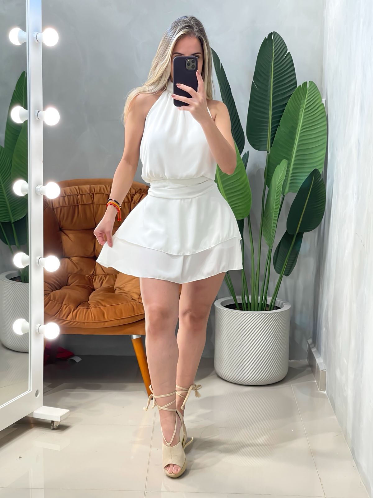 Macaquinho em Crepe Frente Única com Babado Solange Ref. 1854